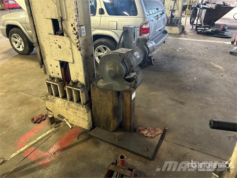 Bench Grinder Muu