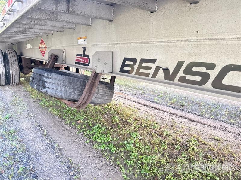 Benson 524 48 ft T/A Spread Axle Flatbed Trailer Прицепы-платформы/боковая разгрузка