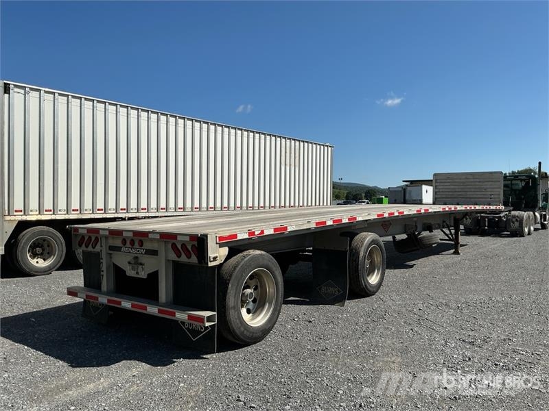 Benson 524 Flatbed Trailer Platformy / Przyczepy z otwieranymi burtami