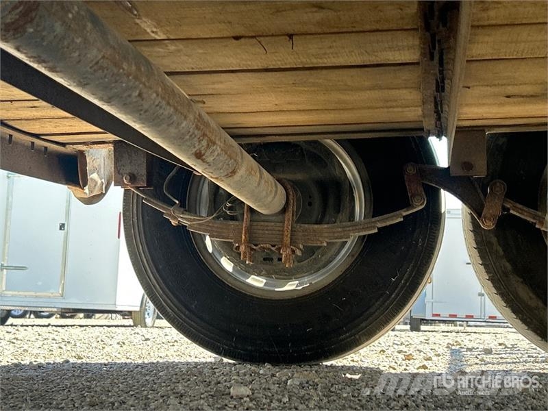 Big Tex 10PI-18 18 ft T/A Utility Trailer Citas piekabes