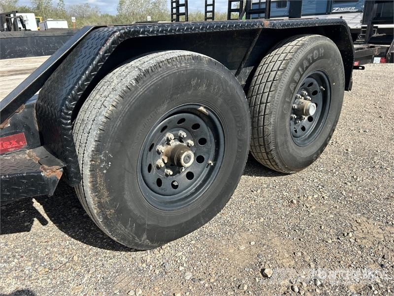 Big Tex 14ET-20 20 ft T/A Equipment Trailer Oprijwagen