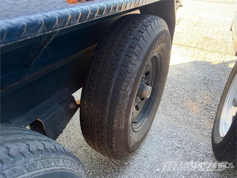 Big Tex 14LX-14C4A-BK 14 ft T/A Dump Utility Trailer Bañeras