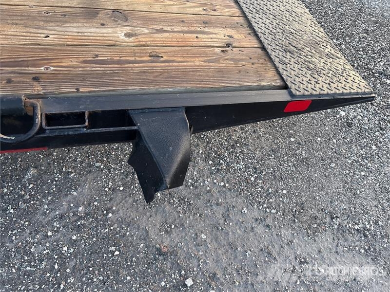 Big Tex 22 ft T/A Tilt Deck Trailer Tieflader