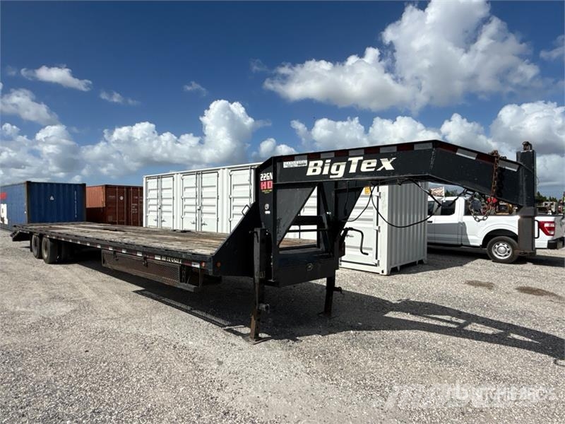 Big Tex 22GN T/A Equipment Trailer Auto pārvadāšanas treileri