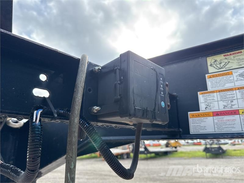 Big Tex 22GN25BK+5 T/A Gooseneck (2) Storage Ridgid RB48 E Járműszállító pótkocsik