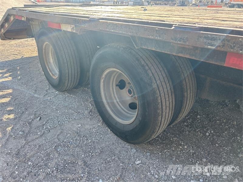 Big Tex 25 ft T/A Equipment Trailer Prikolice za prevoz vozil