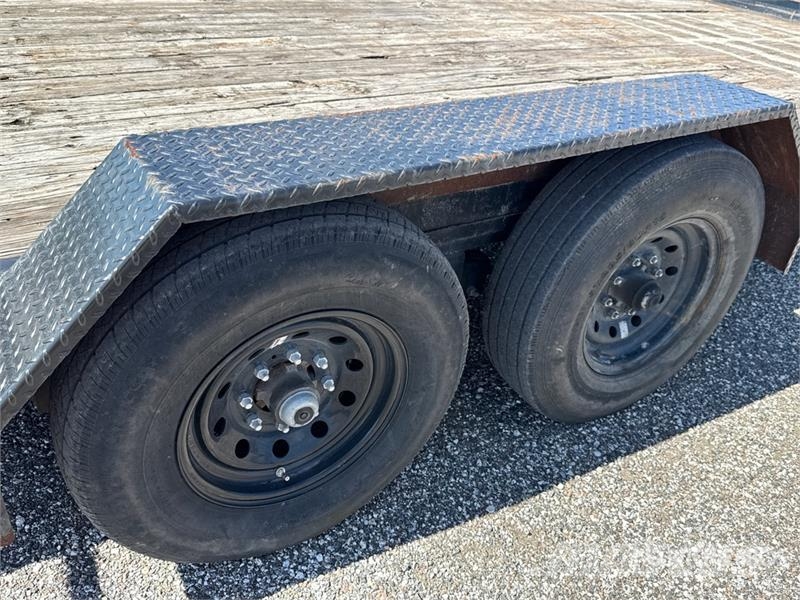 Big Tex 25 ft T/A Equipment Trailer Car carrier