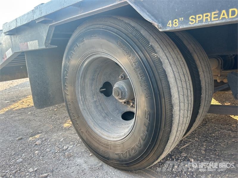 Big Tex 25GN125BK+5MR 31 ft T/A Gooseneck Equipment Traile Remolques para transporte de vehículos