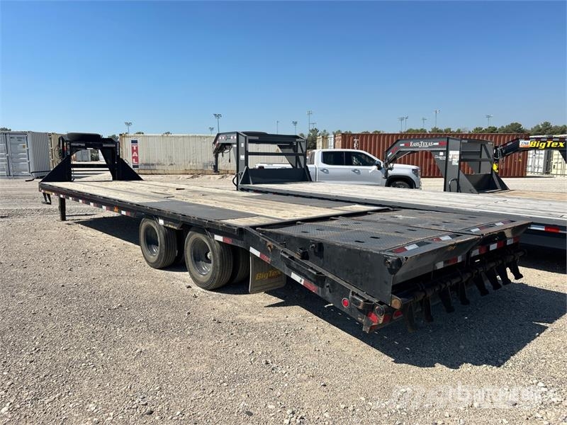 Big Tex 25GN125BK+5MR 31 ft T/A Gooseneck Equipment Traile Remolques para transporte de vehículos