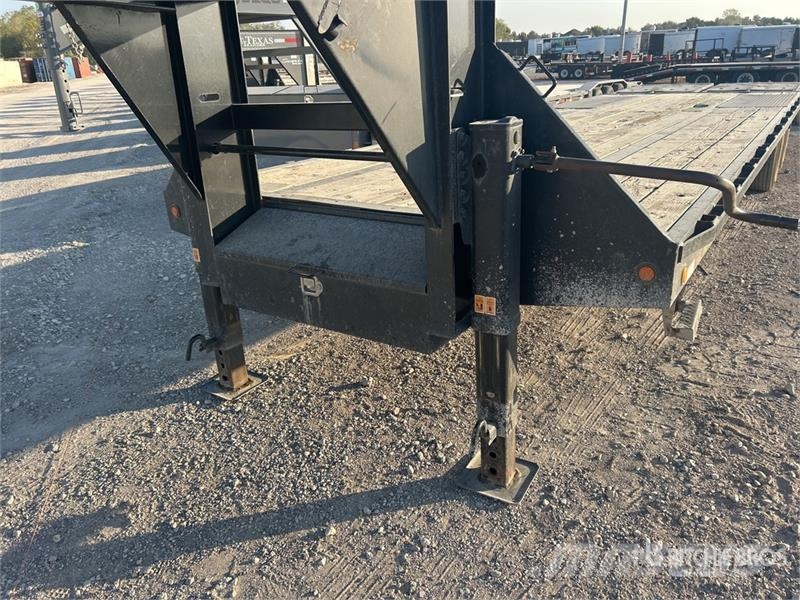 Big Tex 25GN125BK+5MR 31 ft T/A Gooseneck Equipment Traile Remolques para transporte de vehículos