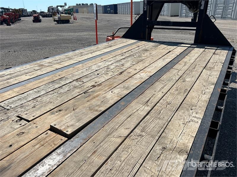 Big Tex 25GN125BK+5MR 31 ft T/A Gooseneck Equipment Traile Remolques para transporte de vehículos