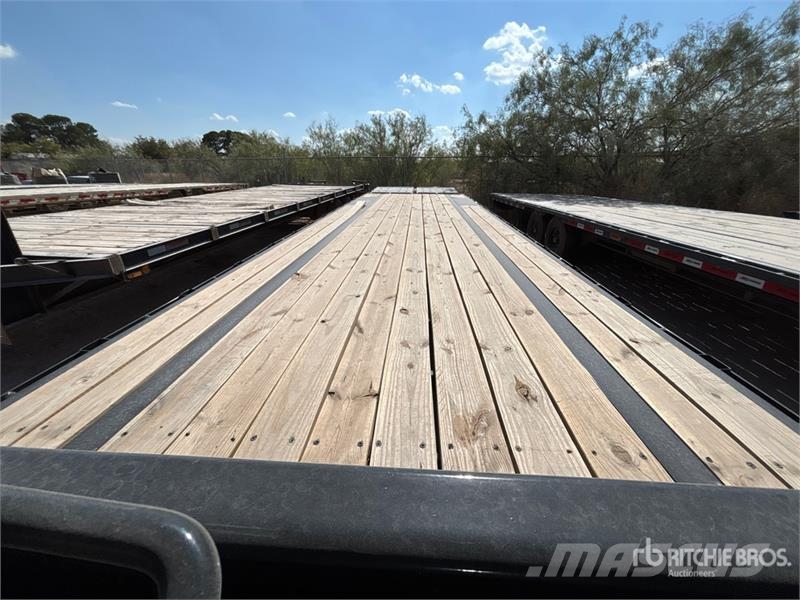 Big Tex 33G 34 ft T/A Gooseneck Flatbed Trailer Madelhaagised