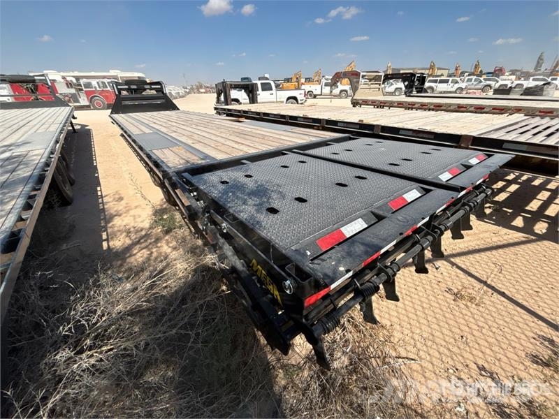 Big Tex 33G 34 ft T/A Gooseneck Flatbed Trailer Madelhaagised