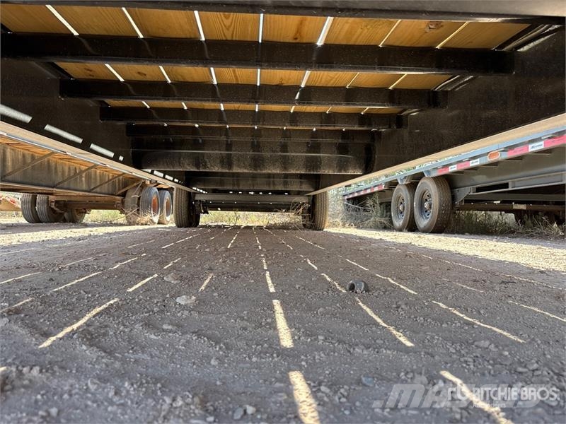 Big Tex 33G 34 ft T/A Gooseneck Flatbed Trailer Madelhaagised