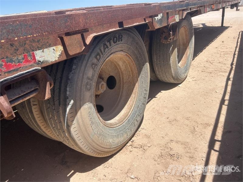 Big Tex 36 ft T/A Flatbed Trailer Lavaperävaunut