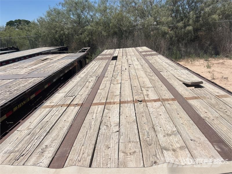 Big Tex 36 ft T/A Flatbed Trailer Lavaperävaunut