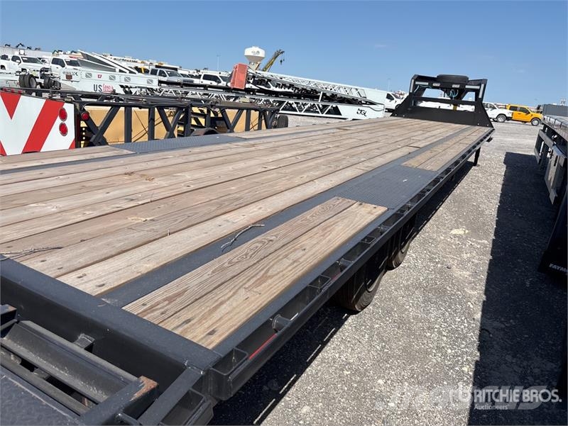 Big Tex 40 ft T/A Gooseneck Equipment Trailer Autonkuljetusperävaunut