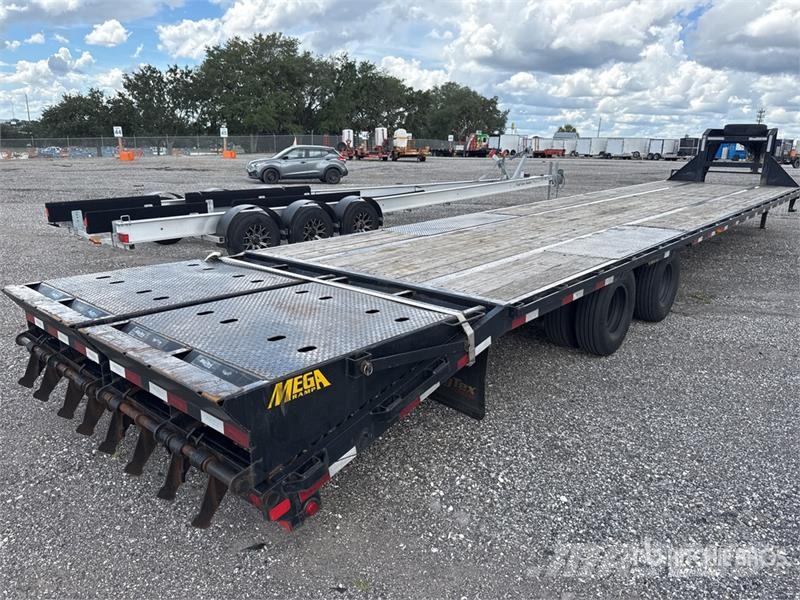 Big Tex 40 ft T/A Gooseneck Equipment Trailer Autotreilerid
