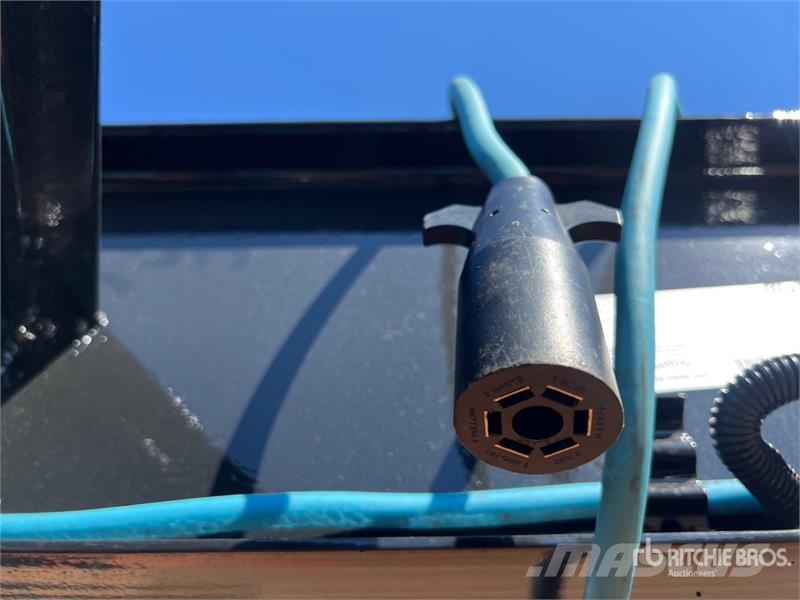 Big Tex 48 ft T/A Gooseneck Equipment Trailer Reboques de transporte Auto