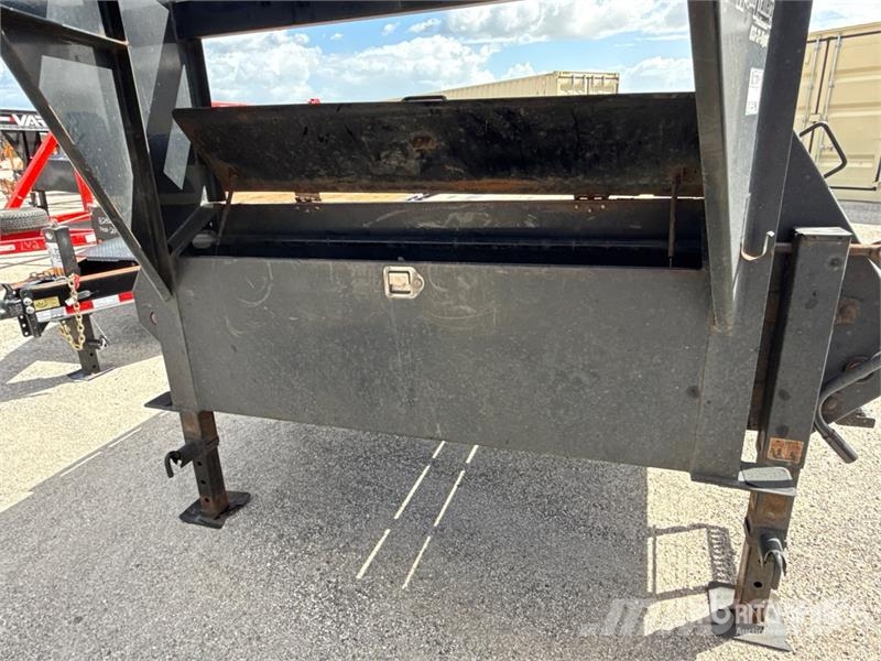 Big Tex T/A Gooseneck Equipment Trailer Auto pārvadāšanas treileri