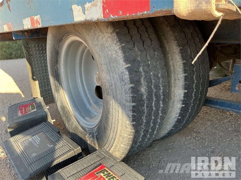 Big Tex TRAILERS 20 ft T/A 20 ft Equipment Trailer Прицепы-Автовозы