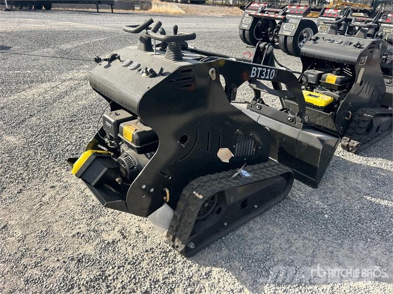  BisonTek BT310 Mini Compact Track Loader (Unused) لوادر انزلاقية التوجيه