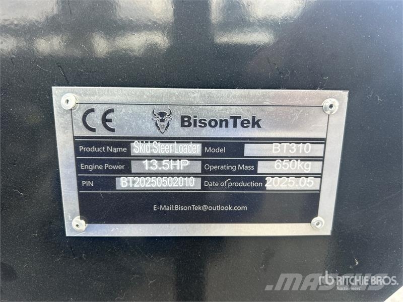 BisonTek BT310 Mini Compact Track Loader (Unused) Kompaktrakodók