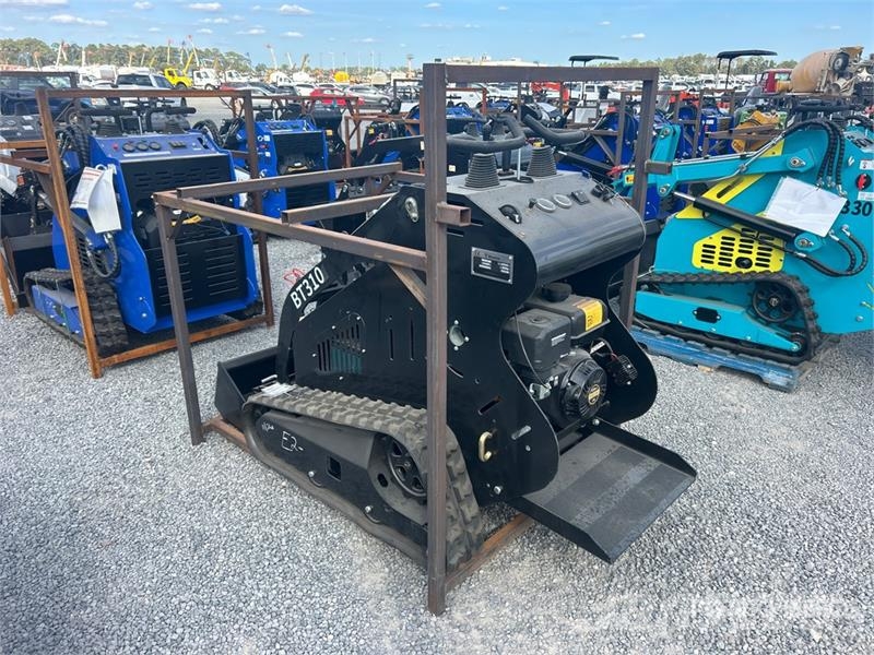 BisonTek BT310 Mini Compact Track Loader (Unused) Kompaktrakodók