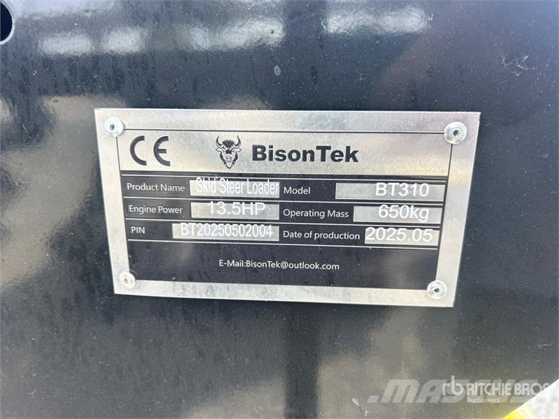 BisonTek BT310 Mini Compact Track Loader (Unused) Kompaktrakodók
