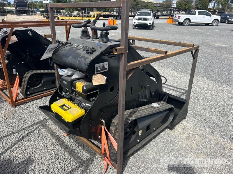 BisonTek BT310 Mini Compact Track Loader (Unused) Мини товарачи
