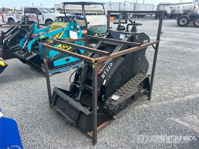 BisonTek BT310 Mini Compact Track Loader (Unused) Kompaktrakodók