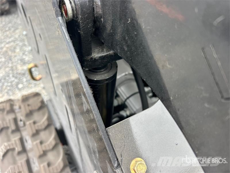  BisonTek BT310 Mini Compact Track Loader (Unused) Kompaktlaadurid