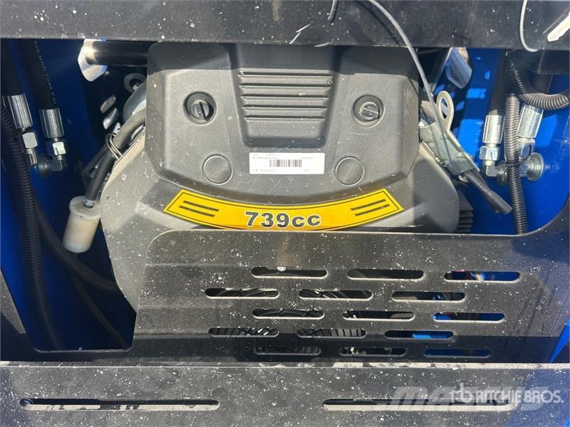 BisonTek BT380 Mini Compact Track Loader (Unused) Kompaktlaadurid