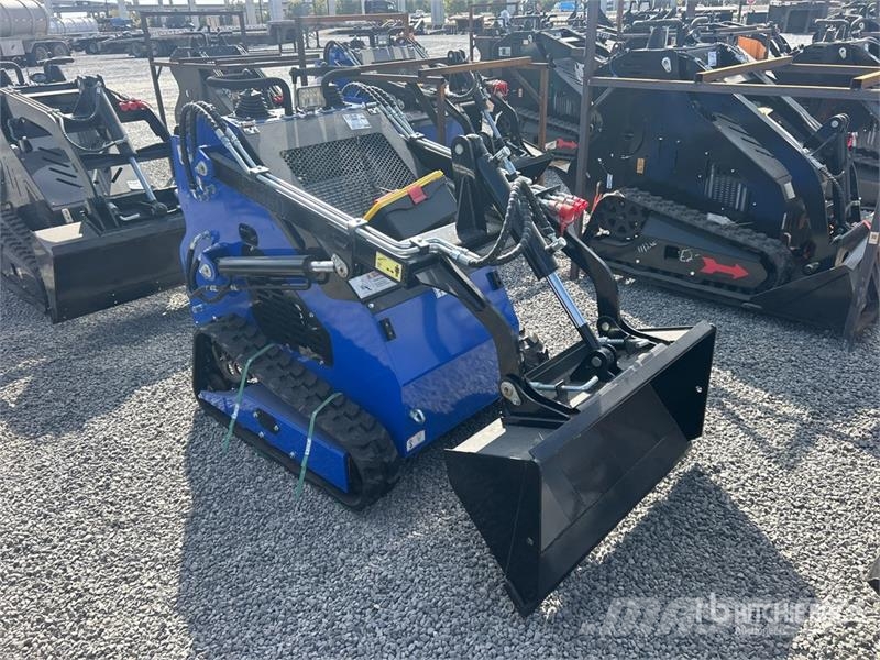 BisonTek BT380 Mini Compact Track Loader (Unused) Kompaktrakodók