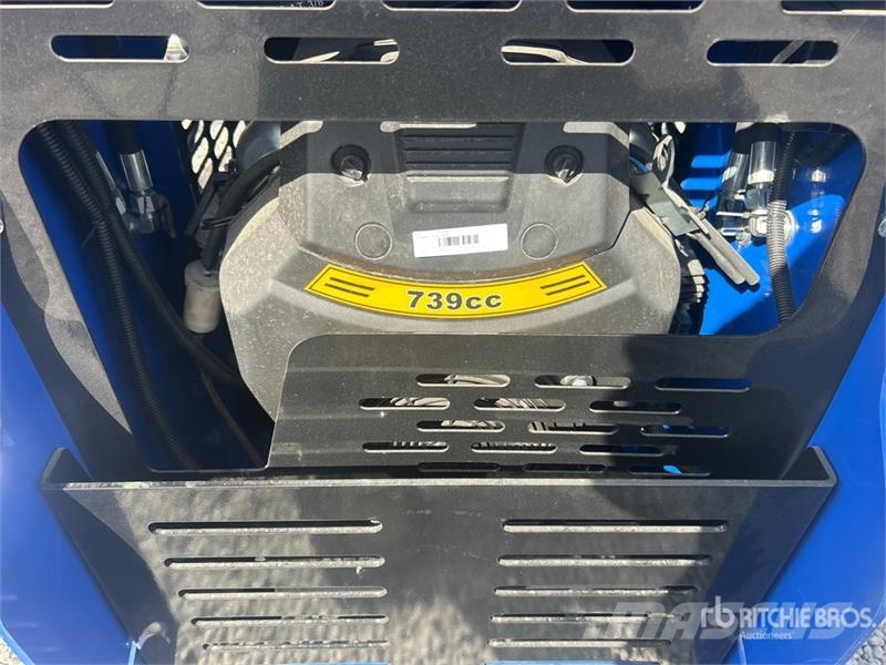 BisonTek BT380 Mini Compact Track Loader (Unused) Kompaktrakodók