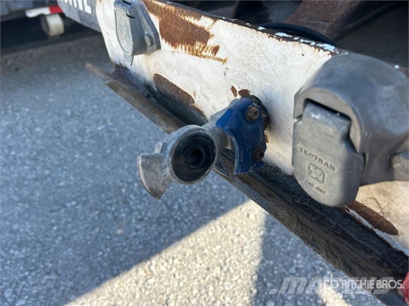 Blacksmith 32 ft T/A Frameless End Dump Trailer Самоскиди