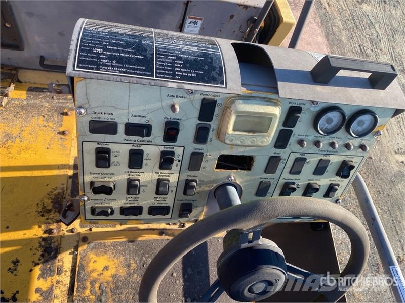Blaw-Knox PF6160 Wheel Asphalt Paver Asfalta klājēji