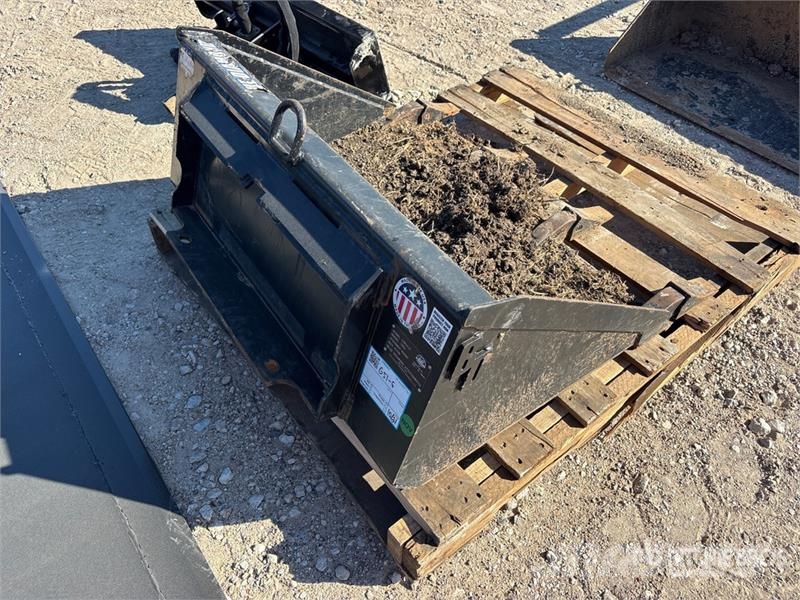 Blue Diamond 108015-25 36 in General Purpose Mini Skid Steer Bu Cucharones