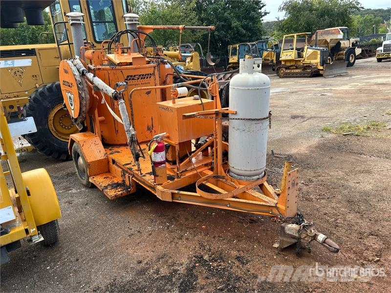 BMA-100 S/A Asphalt Joint Filler Tilbehør til asfaltmaskiner