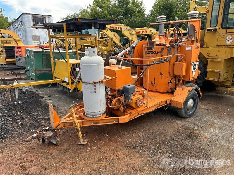 BMA-100 S/A Asphalt Joint Filler Tilbehør til asfaltmaskiner