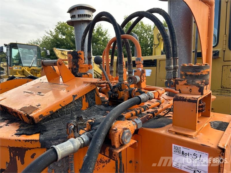 BMA-100 S/A Asphalt Joint Filler Tilbehør til asfaltmaskiner