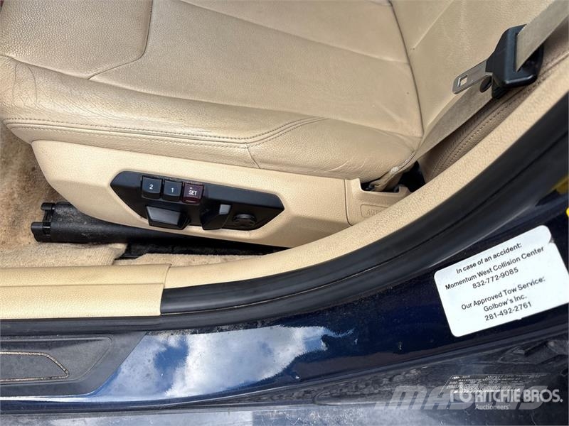 BMW 3 Series 320I Automobile (Inoperable) Avtomobili