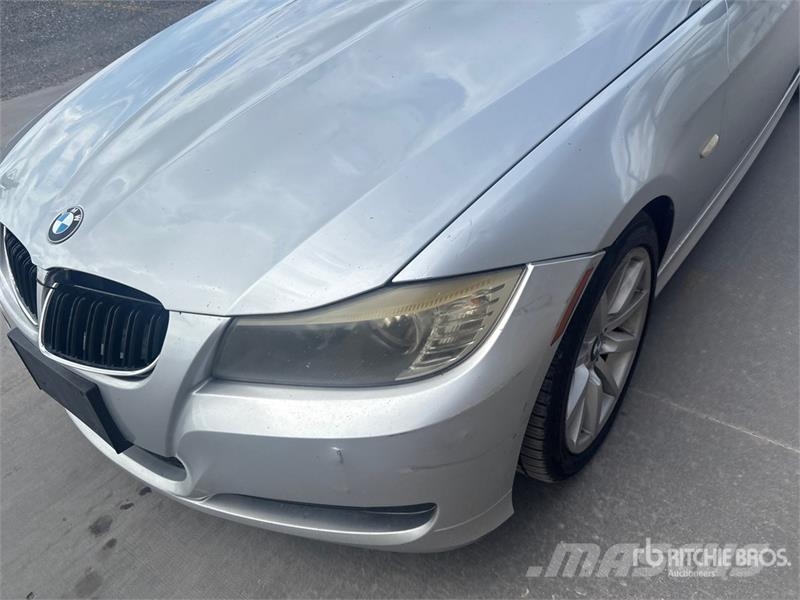 BMW 3 Series 328i Automobile 자동차