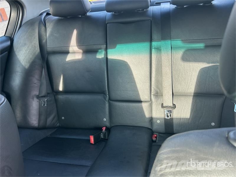 BMW 3 Series 328i Automobile Otomobiller