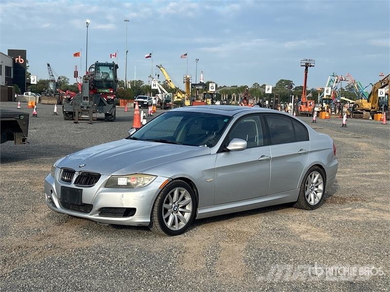 BMW 3 Series 328i Automobile Otomobiller
