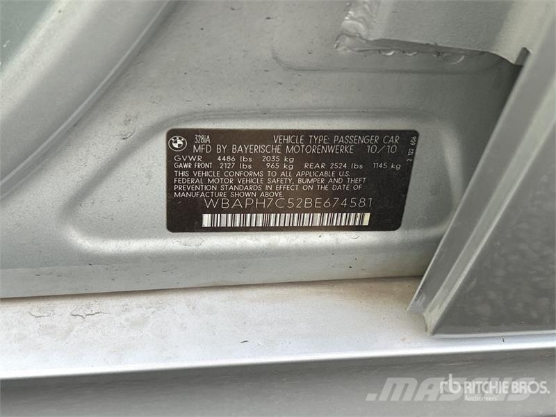 BMW 3 Series 328i Automobile Otomobiller