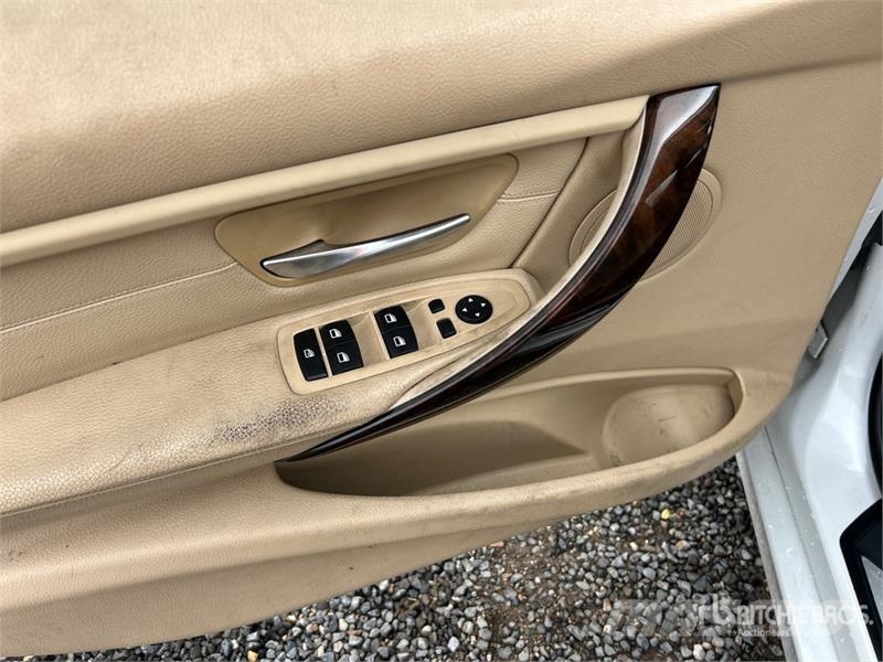 BMW 3 Series Hybrid Automobile Avtomobili