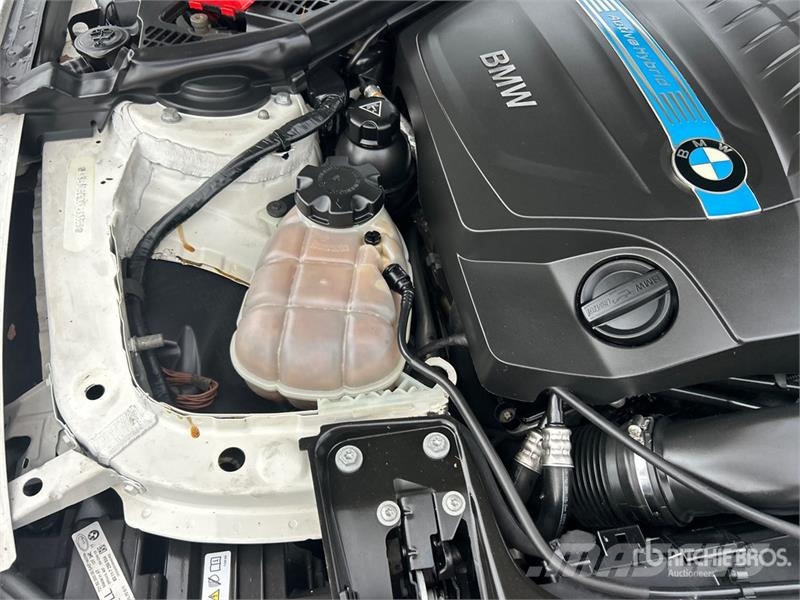 BMW 3 Series Hybrid Automobile Avtomobili