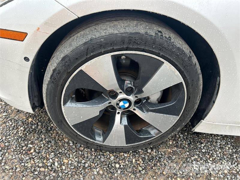 BMW 3 Series Hybrid Automobile Avtomobili