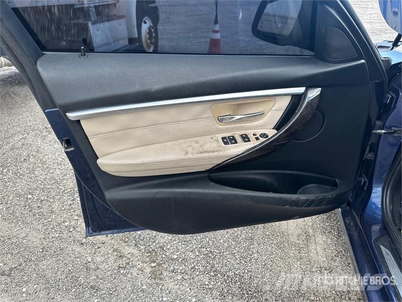 BMW 328i Automobile Автомобілі